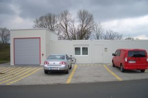 Parkplatzsituation und Garage