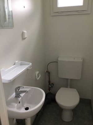 Wohncontainer - Beispiel Innenausstattung - WC